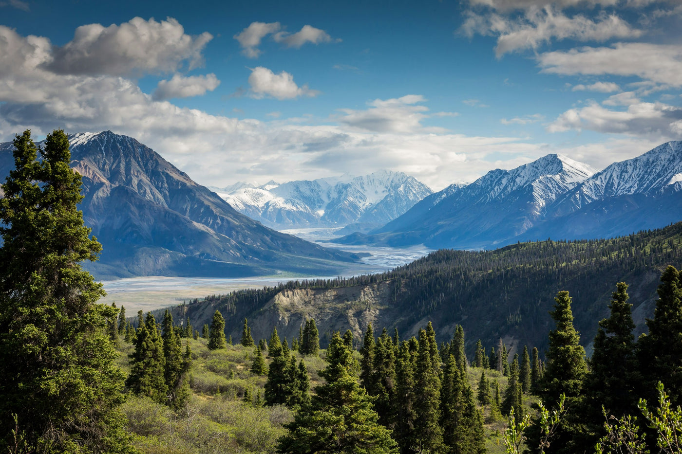 Welcome to Outdoer — a curated outdoor-lifestyle retailer organized by scene.