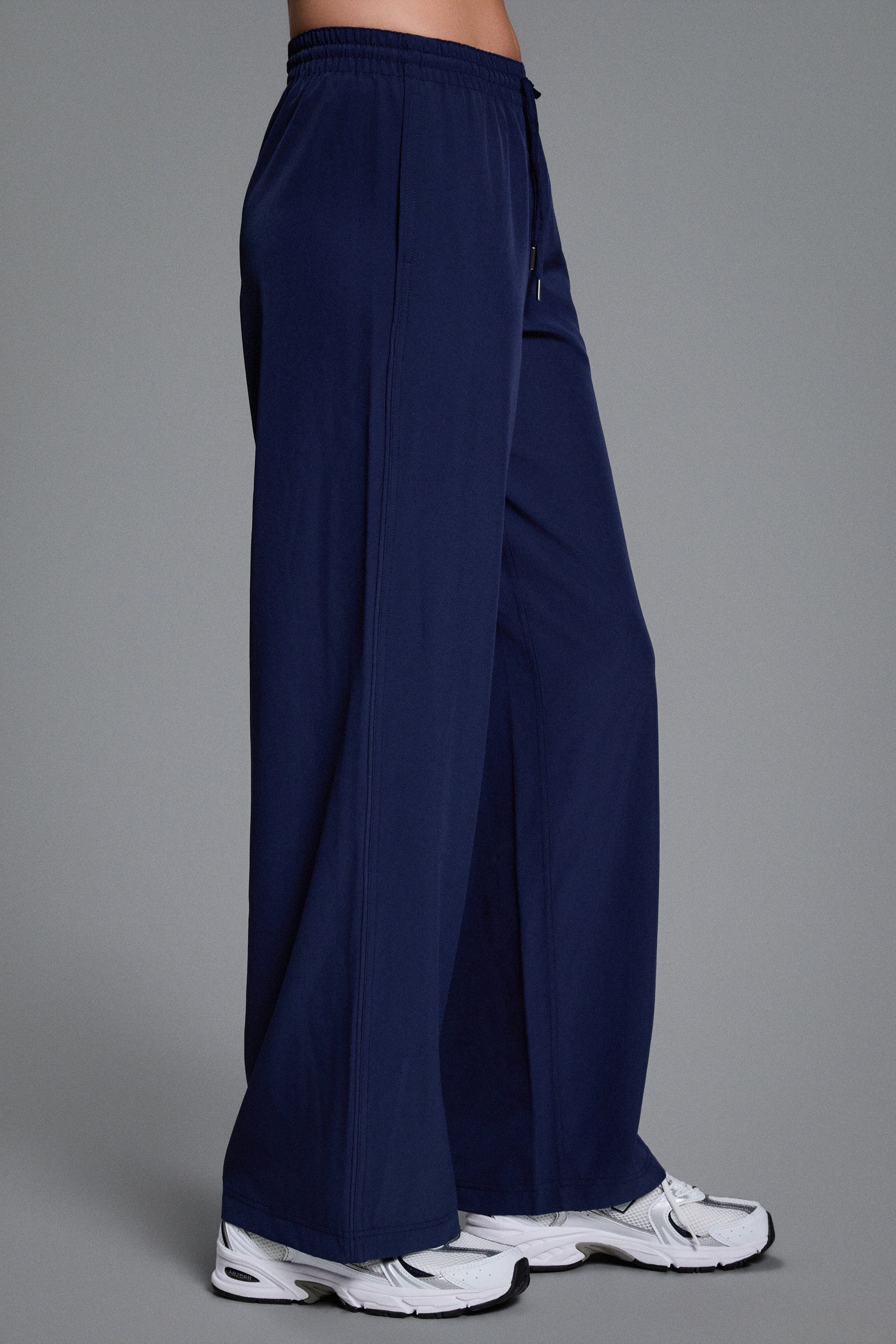 Year of Ours The Essential Pant in Midnight