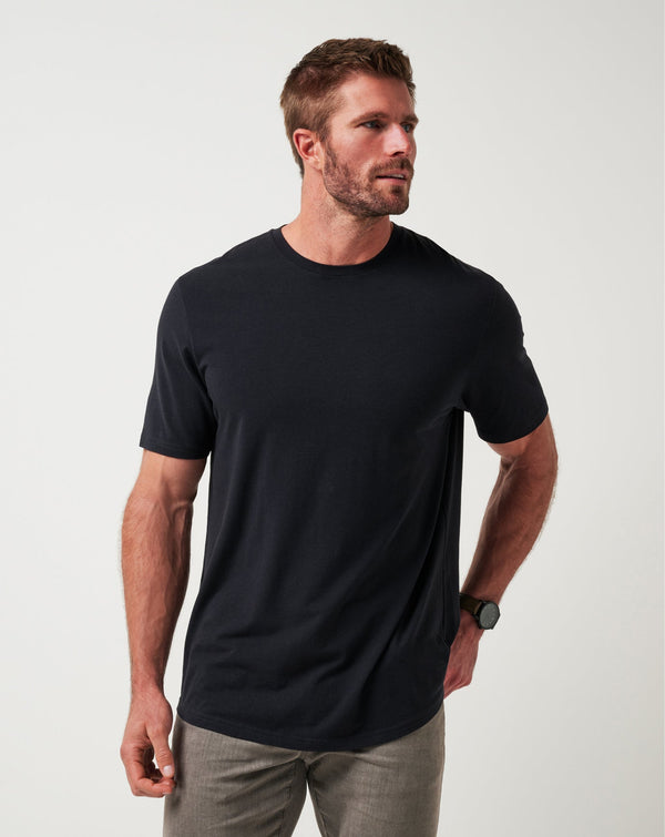 TravisMathew Cloud Crew Tee in Black F0037 - Italian