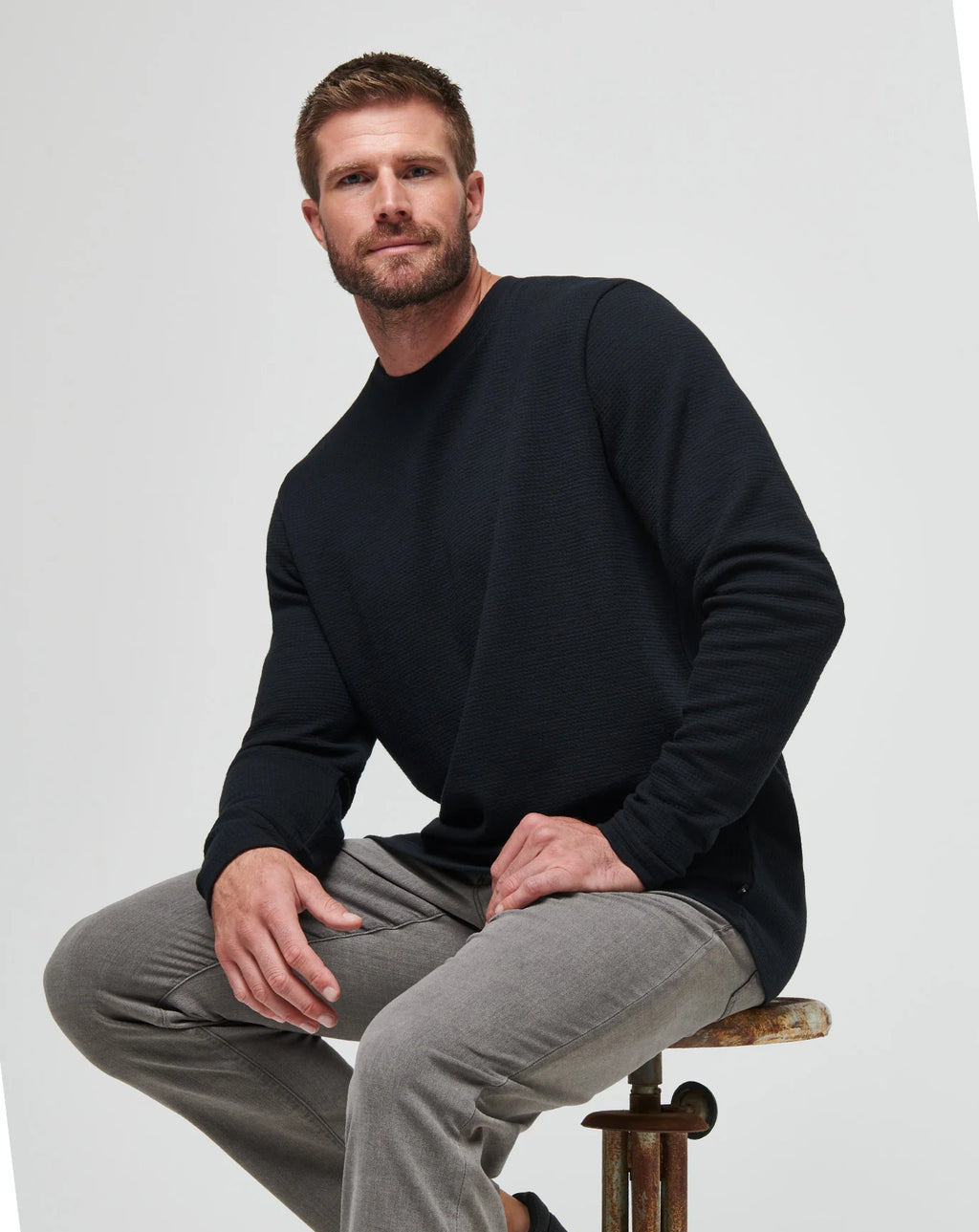 TravisMathew Cloud Waffle Crew in Black