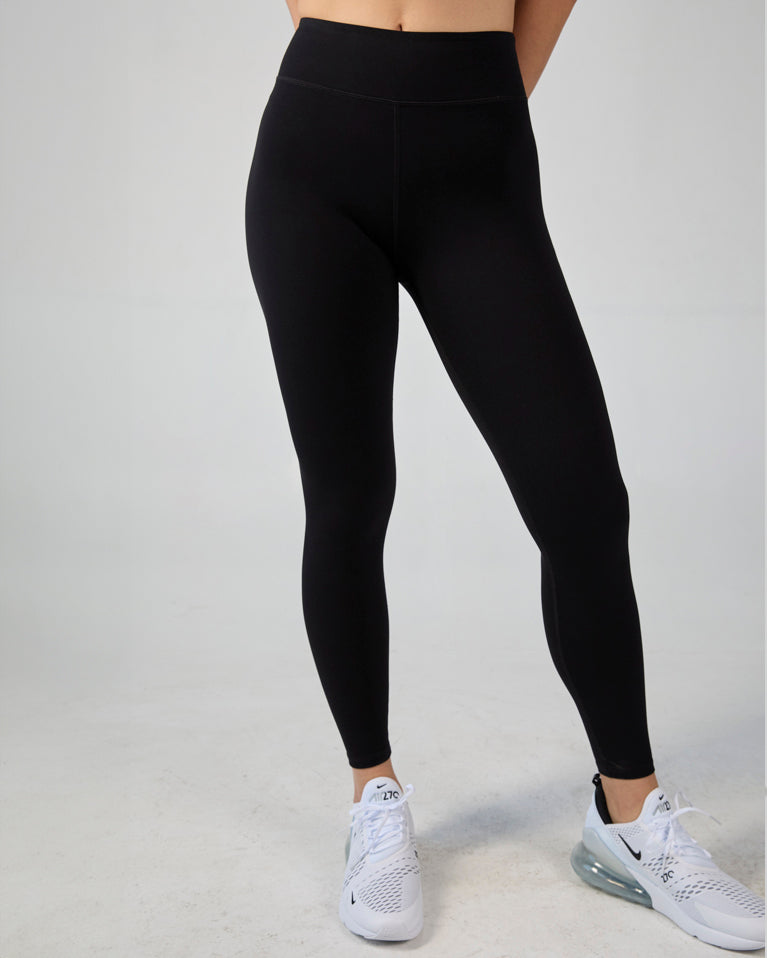Daughter Lessons Core Leggings in Black