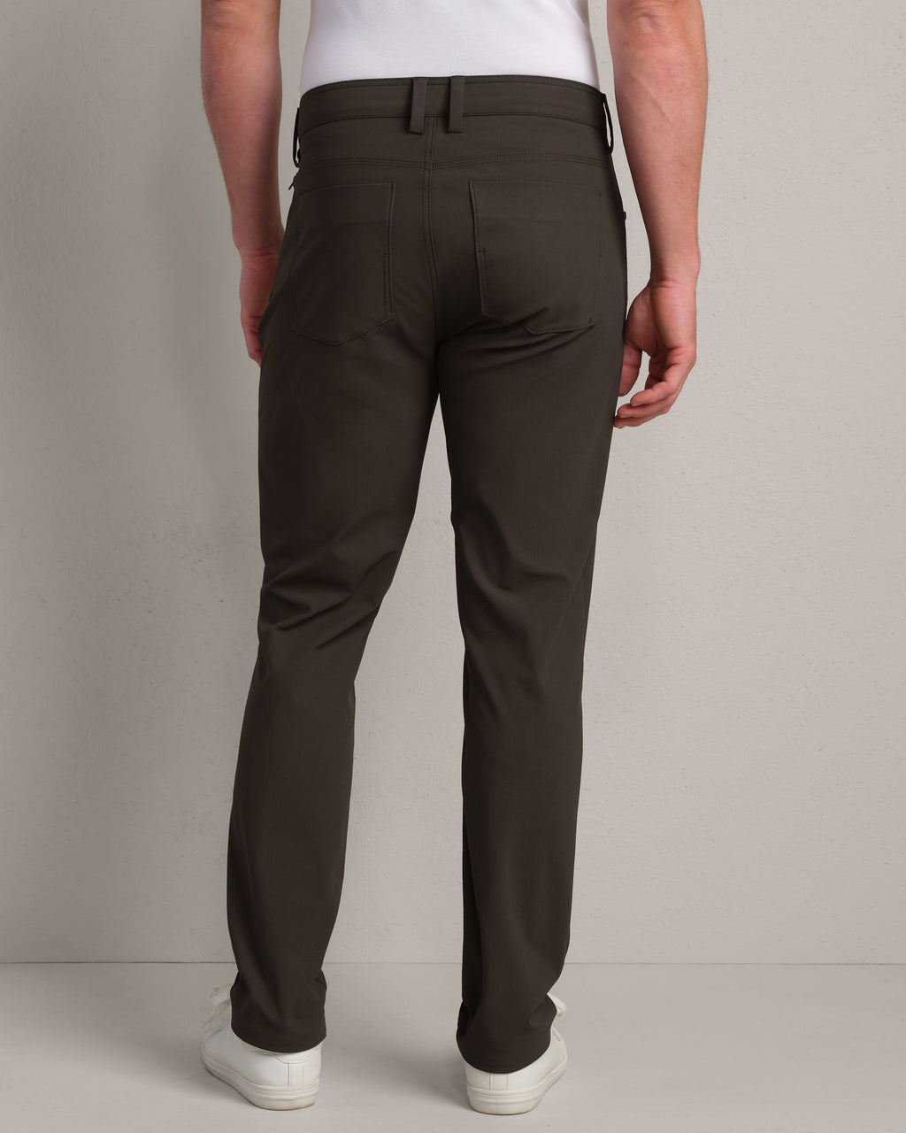 Rhone Commuter Pro Five Pocket in Café Noir
