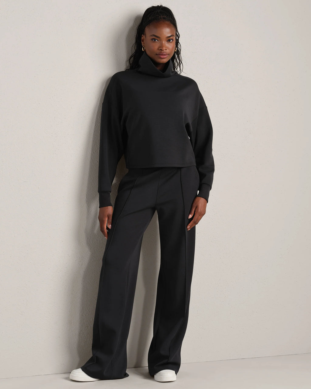 Rhone DreamGlow Mock Neck in Pure Black Heather