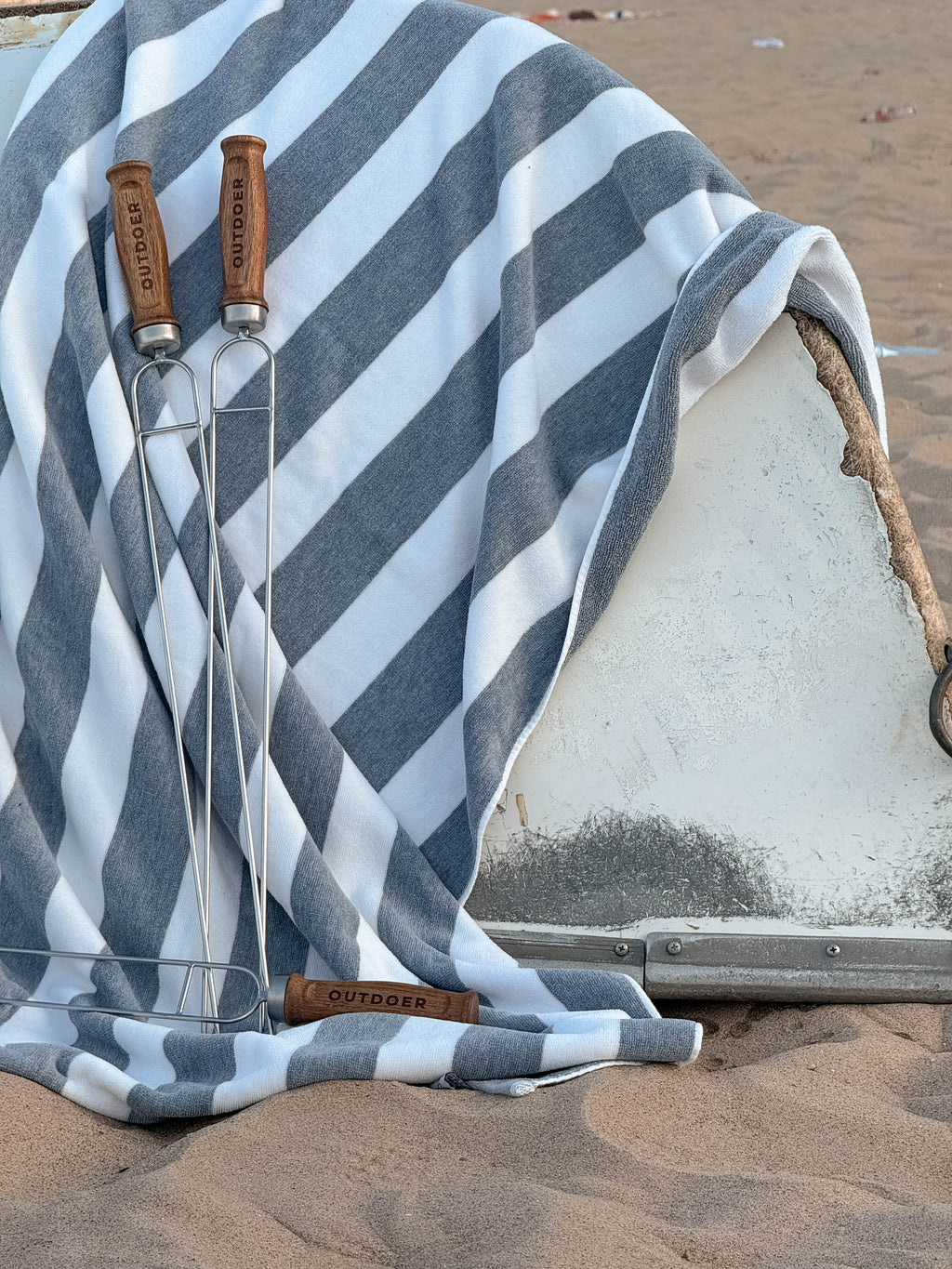 Outdoer Sizzle Stix