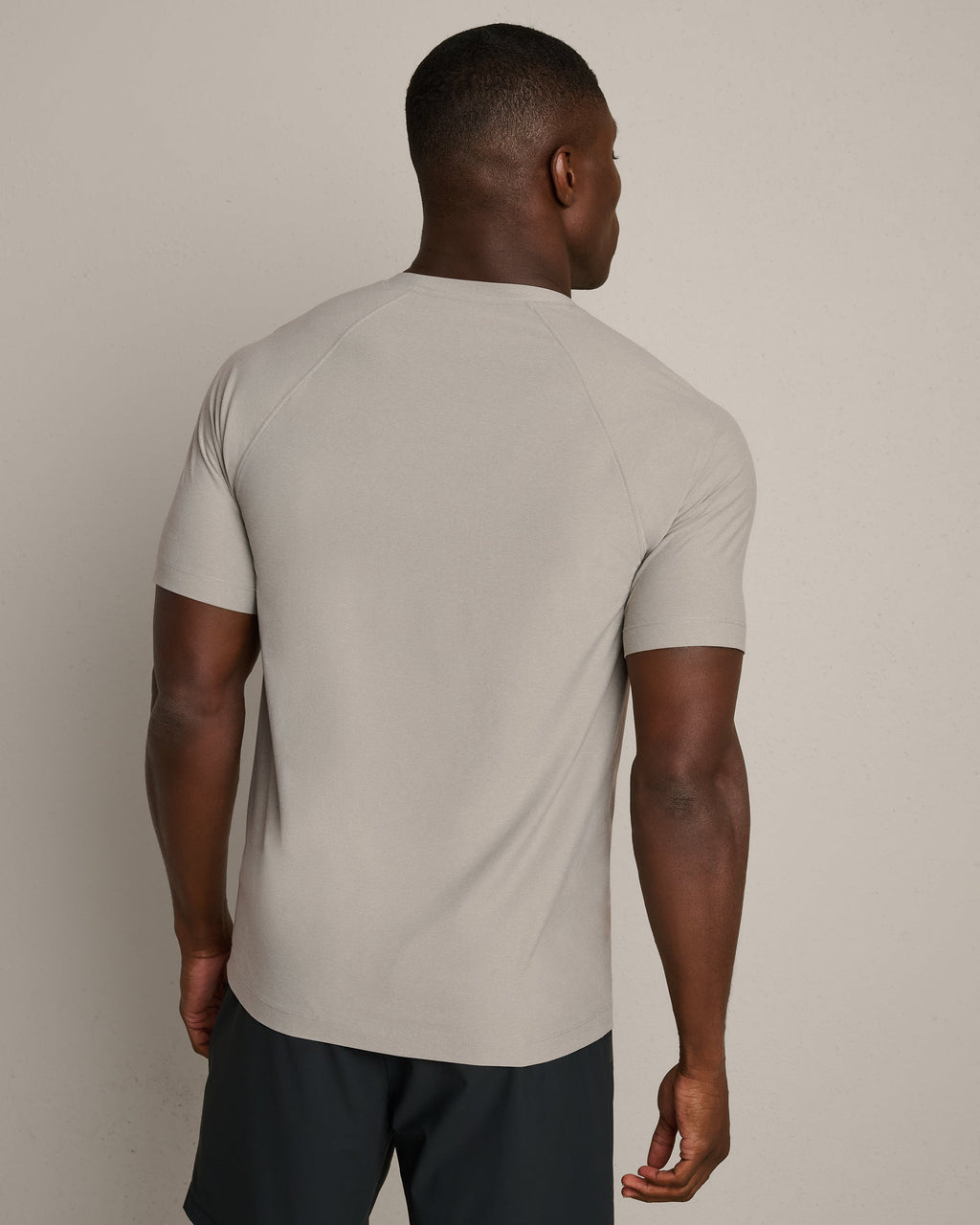 Rhone Reign Short Sleeve in Griffin/White Heather