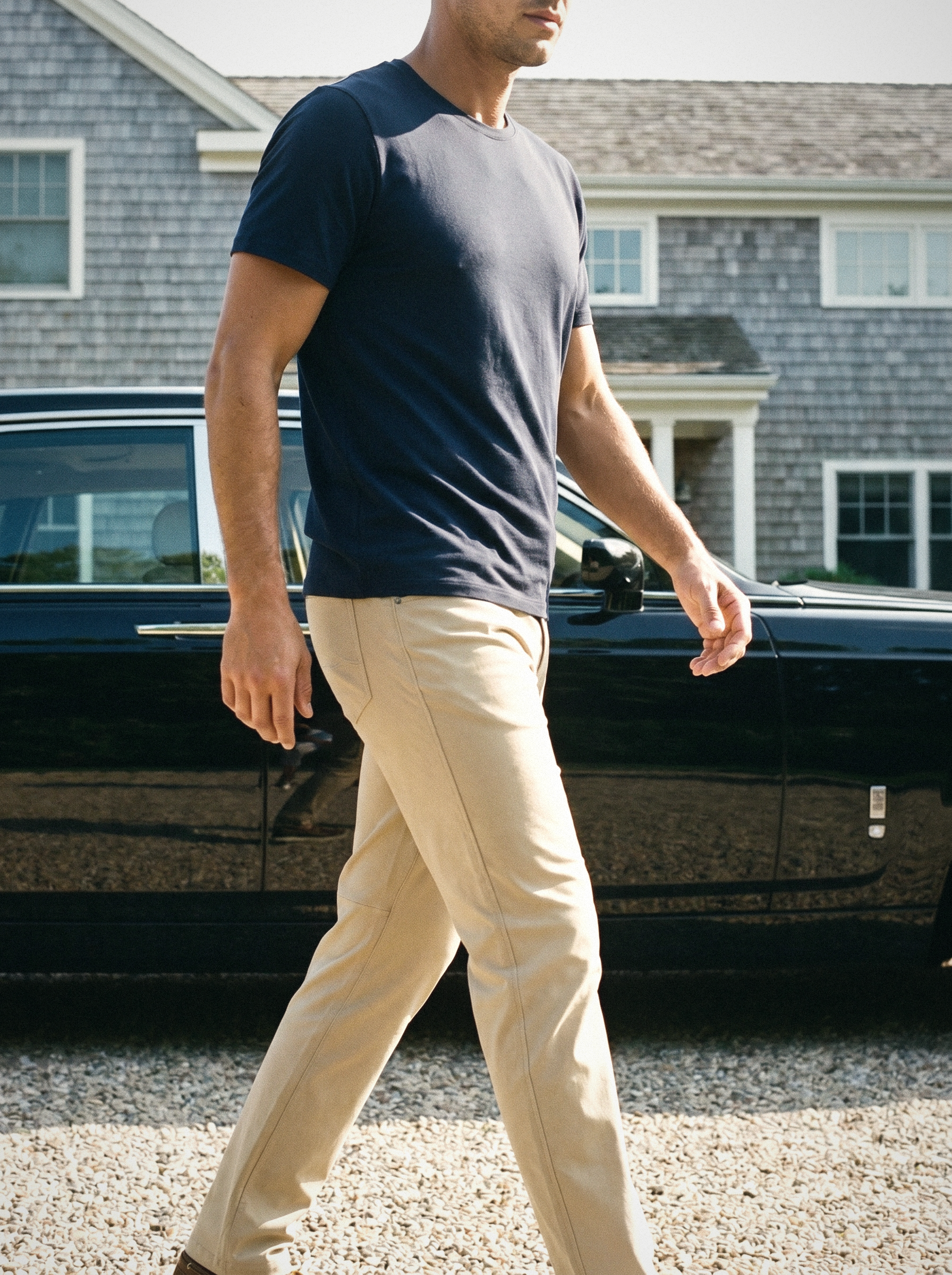 hamptons-men-rhone-commuter-pro-five-pocket-light-khaki-rolls-royce-james-v1