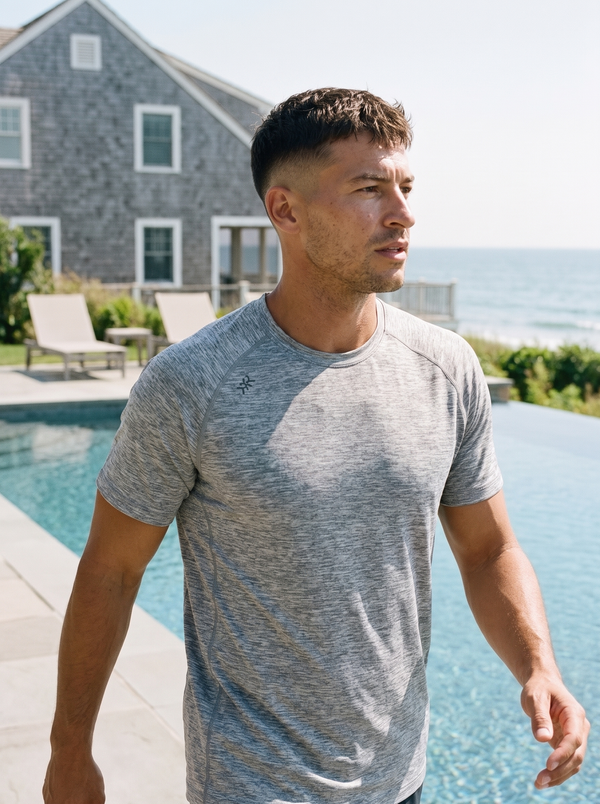 Reign Short Sleeve Hamptons hero