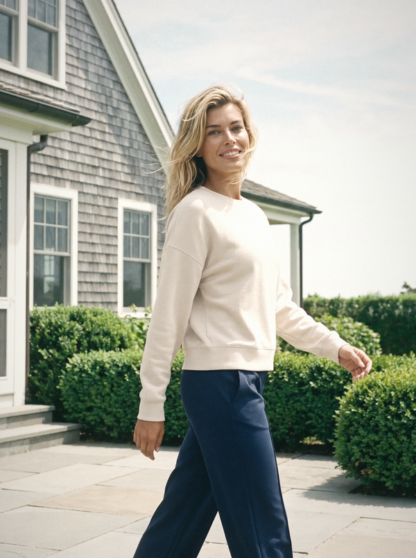 hamptons-women-rhone-dreamglow-crew-sand-mansion-cassidy-v1