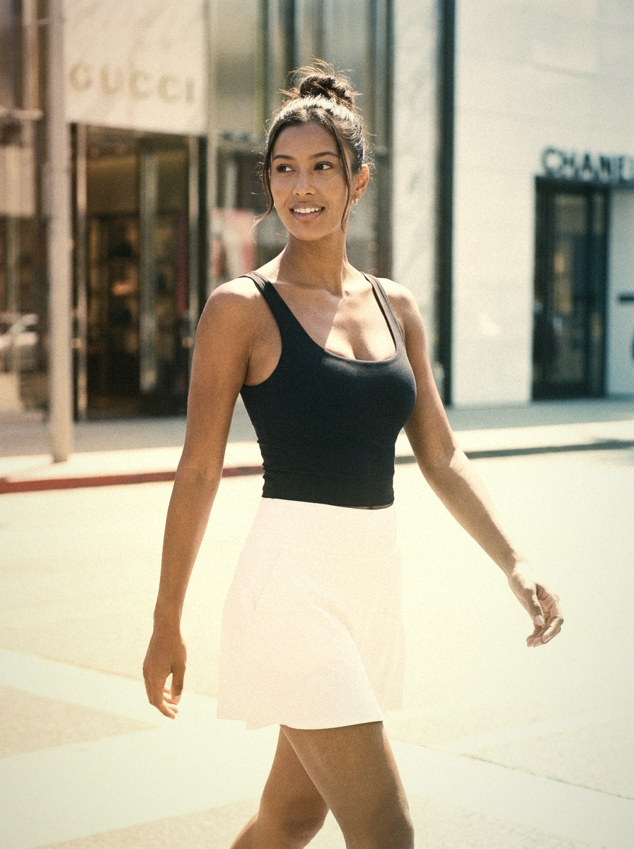 la-women-rhone-course-to-court-skort-white-blacktank-rodeo-sienna-v3