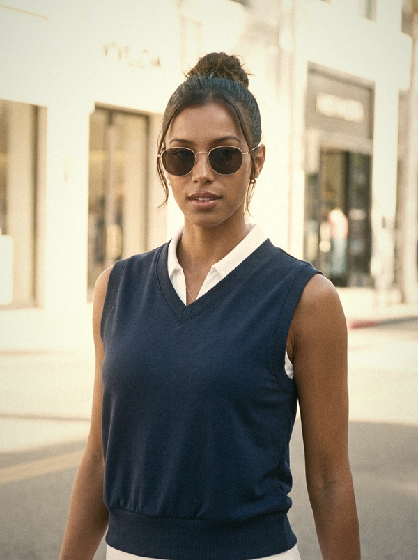 SkyLoft Soft Vest - Snow White — Los Angeles
