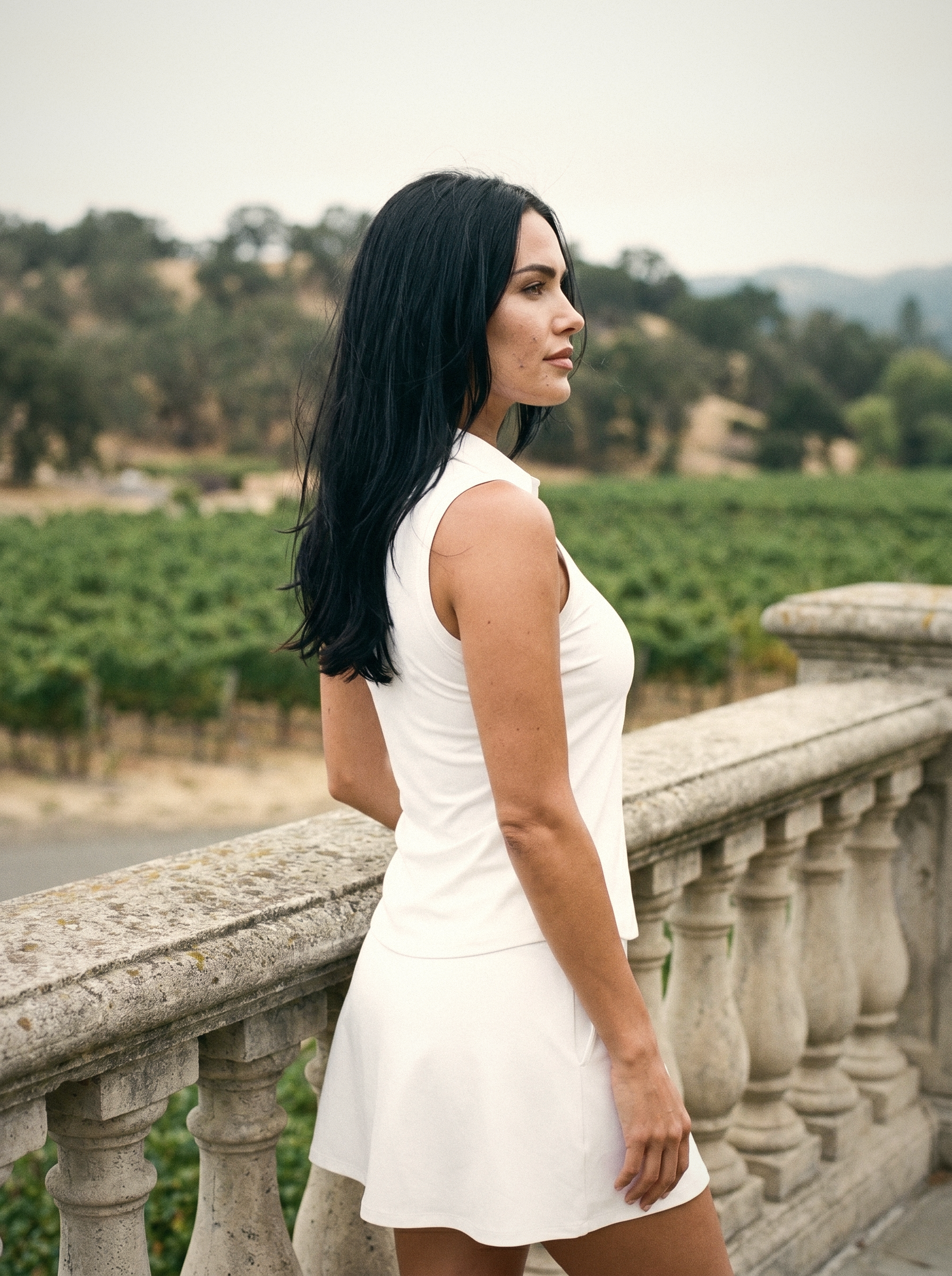 pnw-women-rhone-course-to-court-skort-white-napa-ava-v1