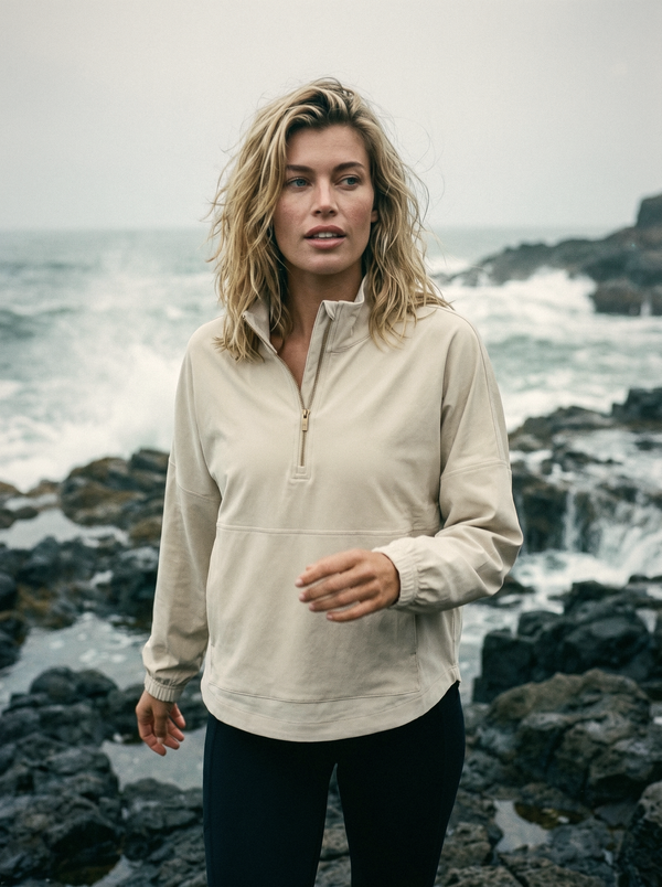 pnw-women-rhone-mirage-anorak-sand-thorswell-cassidy-v1