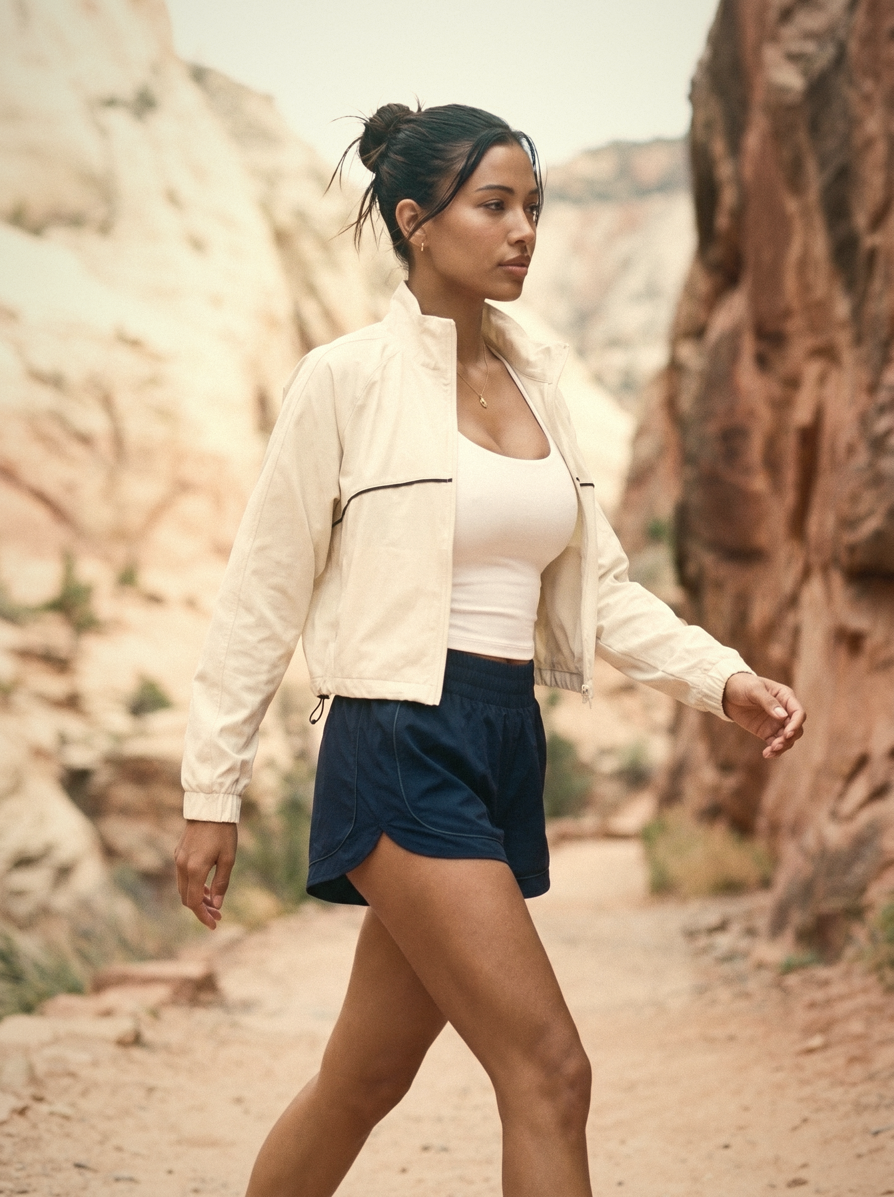 utah-women-forete-nicole-cropped-jacket-ecru-dawson-short-oxford-trail-sienna-v1